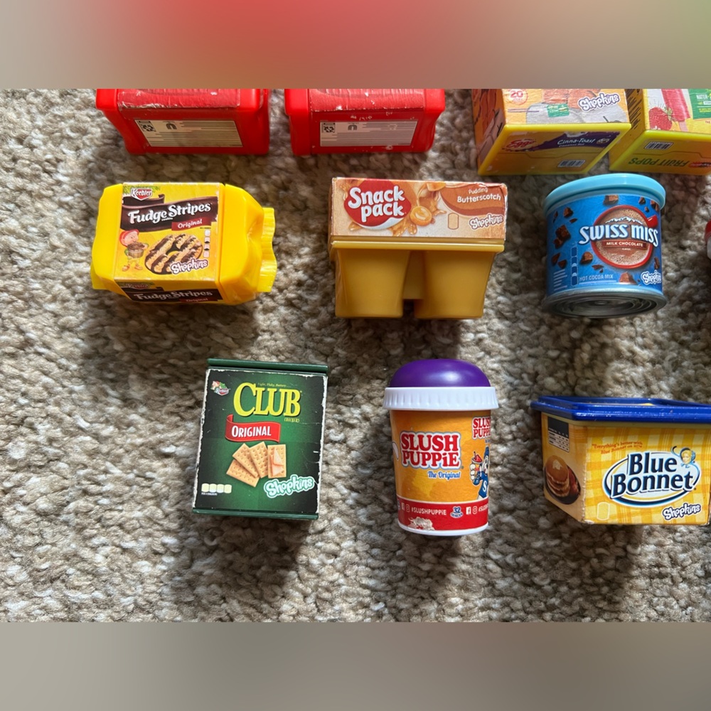 *Damaged* Lot of 30 Shopkins Real Littles Breyers Marie Callender’s Klondike - Picture 6 of 14